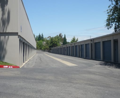 Exterior Storage units at BLUE RAVINE SELF STORAGE, Folsom?