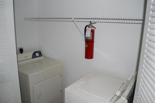 Portofino Apartments washer and dryer at Portofino, Florida