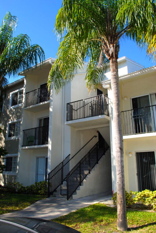 Oaks at Pompano community exterior and stairs