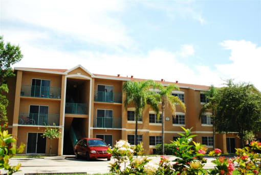 Parking near buildings at Hidden Cove, Miami, FL 33169