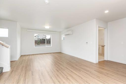 Spacious room at Bridge Meadows Redmond Apartments, Redmond, 97756