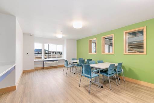 Community common room at Bridge Meadows Redmond Apartments, Oregon