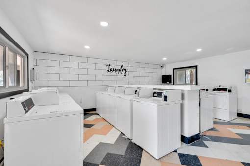 Laundry Room at Zoom Apartments, Las Vegas, 89103