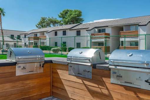 Outdoor BBQ Grills at Jolt Apartments, Las Vegas