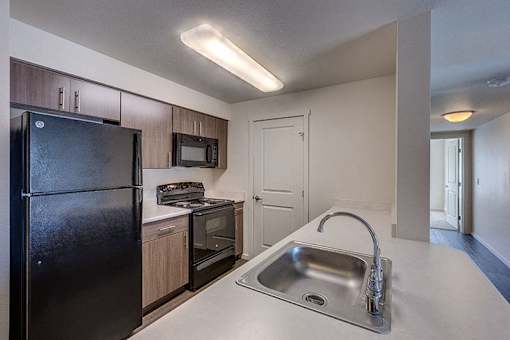 Kitchen at SOUTH HILL BY VINTAGE, Puyallup, Washington