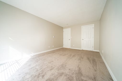 Room with carpet 