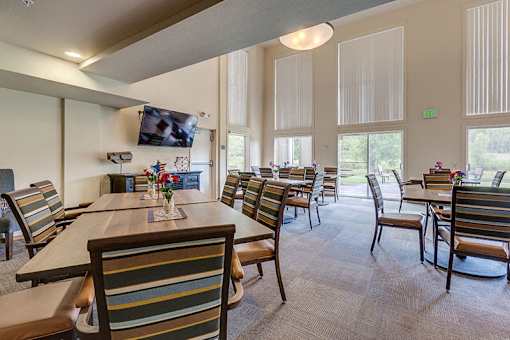 Dining Hall at VINTAGE AT ARLINGTON, Washington
