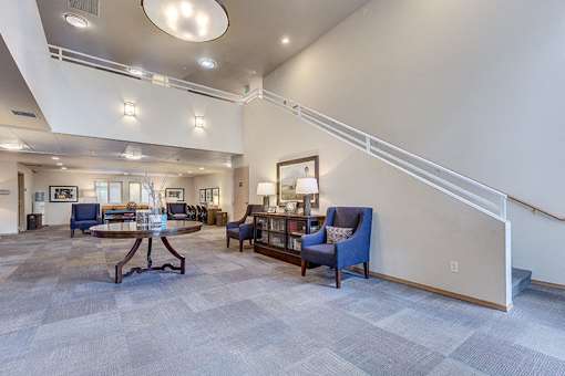 Lounge at VINTAGE AT ARLINGTON, Washington, 98223