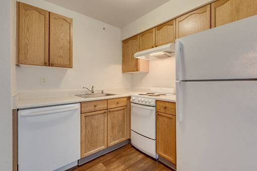 Kitchen  at VINTAGE AT ARLINGTON, Arlington, Washington
