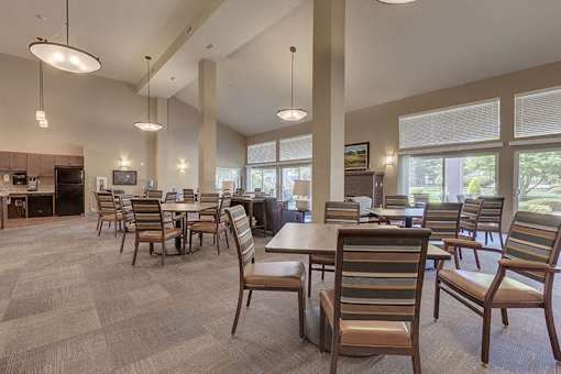 Clubhouse room at VINTAGE AT HOLLY VILLAGE SENIORS Apartments, Everett, WA