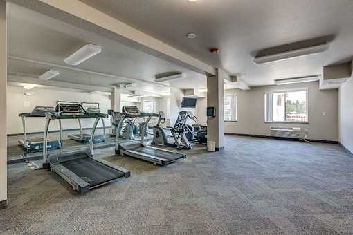 Workout in the Gym at VINTAGE AT TACOMA, Tacoma, WA, 98409