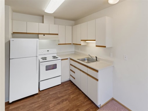 Photos and Video of Webster Court Senior Apartments in Kent WA