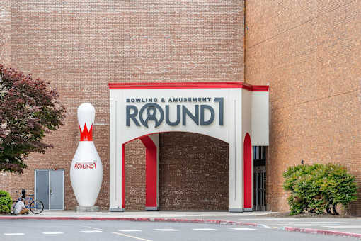 A bowling alley at Vancouver Mall Apartments, Vancouver Washington ? 