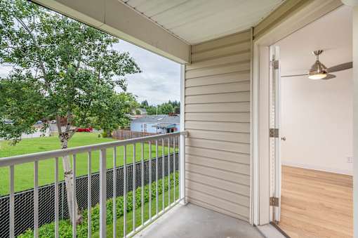 Balcony at Vancouver Mall Apartments, Vancouver Washington ? 