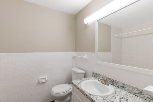 Townsend Apartments Jacksonville FL photo of   bathroom