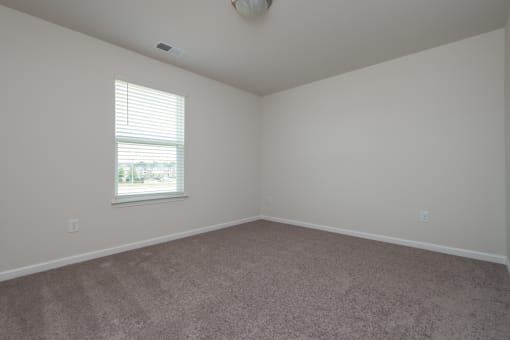 this is a photo of the bedroom of a 560 square foot, 1 bedroom apartment at as