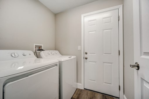Pet-Friendly Rentals in Lady Lake, FL – The Groves at Lake Ella - in unit washer and dryer