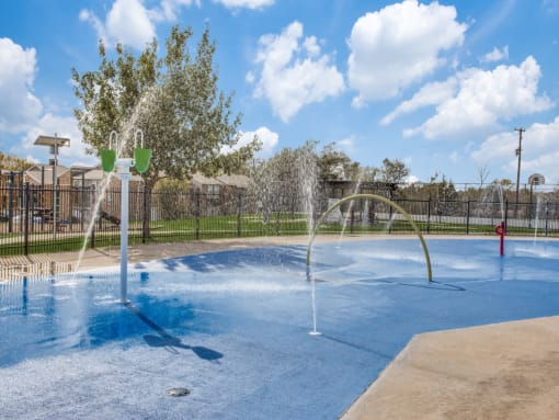 Monarch Pass Apartments in Fort Worth, TX photo of splash pad