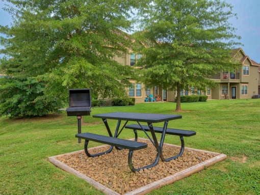 Parc at Rogers area for bbq and park bench