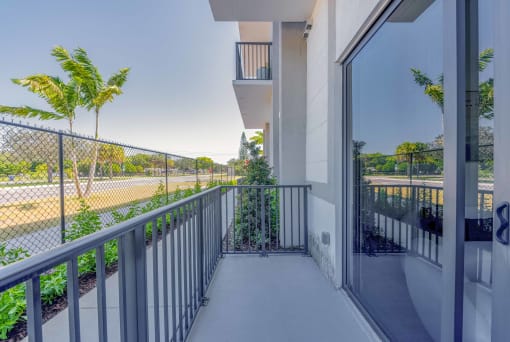 Countyline Apartments in Miami FL photo of patio