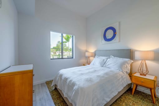 Countyline Apartments in Miami FL photo of bedroom with plush carpeting