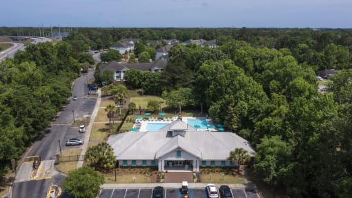 Savannah, GA Apartments – Canvas at Savannah– arial view of the community with the pool in the foreground