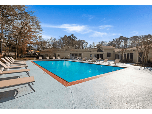 Springdale Glen apartments in Clarkston Georgia photo of sparkling swimming pool