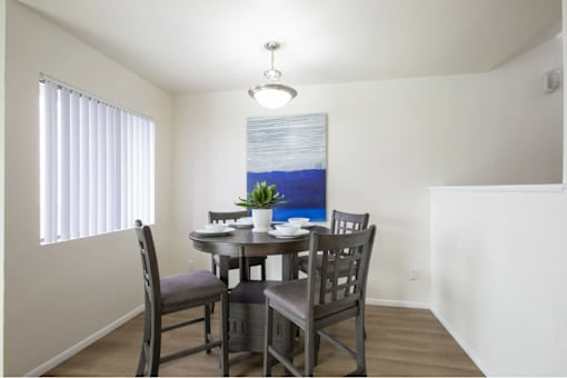 Tucson, AZ Apartments – Midtown on Seneca – Photo of Dining Room Area
