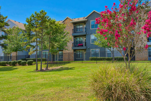 exterior photo of Parc at Maumelle