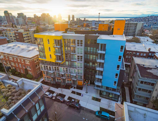 rooftop terrace with incredible views of the Seattle skyline, Mt. Rainier, and Lake Union