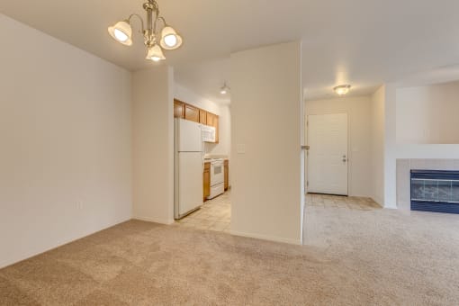 Bright Open Floor Plans at Valley Springs Apartments