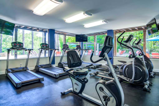Stratford Ridge Marietta Ga Apartments photo of well equipped fitness center