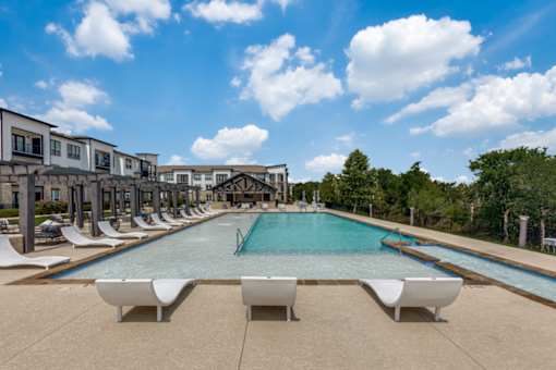 Resort-style pool at Georgetown TX apartments near Round Rock and Wolf Ranch Town Center