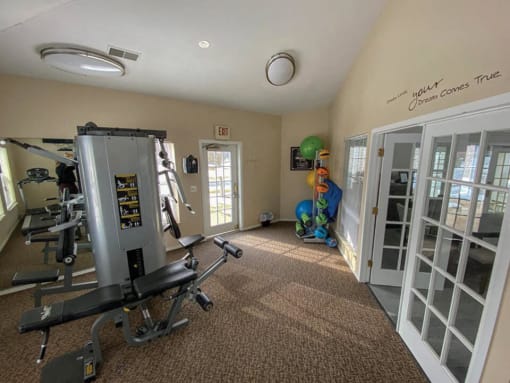 Waterford Pines apartments fitness center