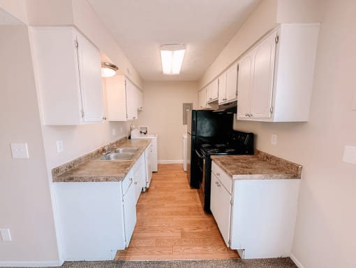 apartment with washer dryer hookups
