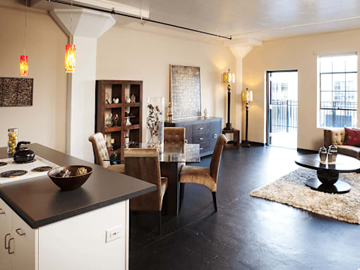 loft with Vinyl flooring