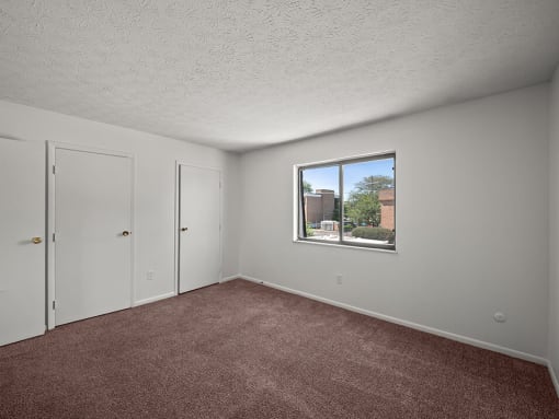 apartment with carpeting