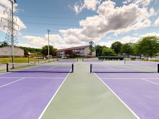 tennis courts at apartment complex