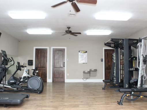well equipped apartment gym at homestead apartments
