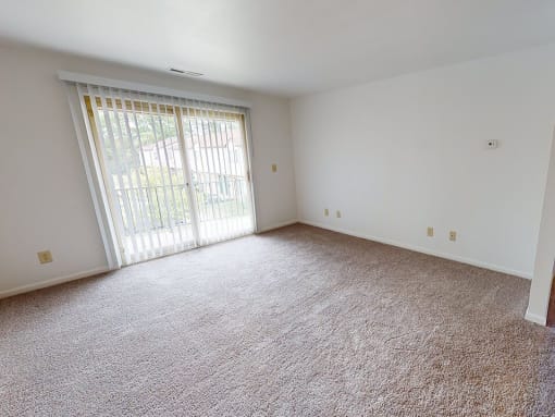 Apartments in Lima, OH with balcony/patio