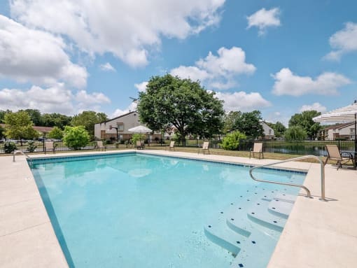 swimming pool at Northlake Village Townhomes