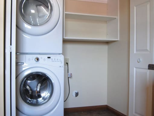 Northwoods Apartments with in unit washer/dryer