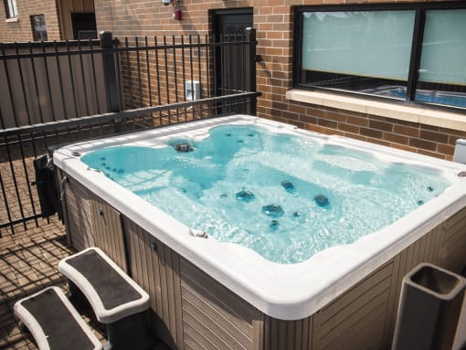a hot tub at The Plaza