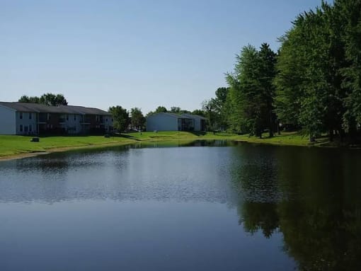 Apartments in Terre Haute with lake views