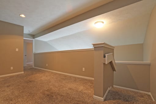 Spacious Apartments at Woods of Post House Apartments in Jackson, TN