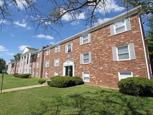 Apartment Buildings in Columbus, Indiana