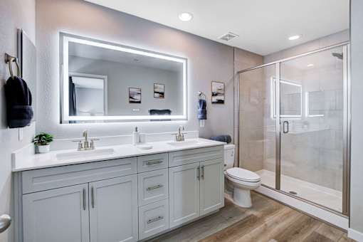 Luxurious Bathroom at Copper Creek Apartments, Nevada, 89123