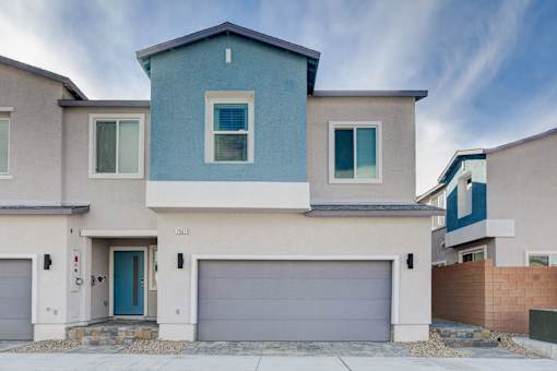 Houses With Garages at Copper Creek Apartments, Las Vegas, 89123