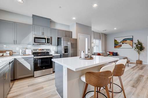 Eat In Kitchen at Copper Creek Apartments, Las Vegas, NV 89123