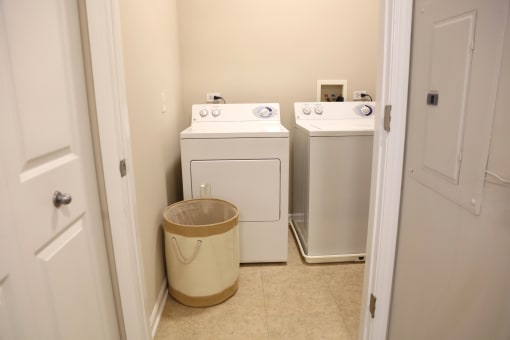 In Home Washers and Dryers at Bristol Station, Naperville, IL